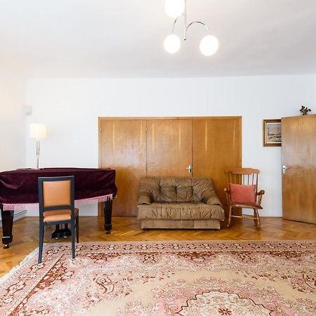 Casa Cu Cires Brasov 아파트 외부 사진